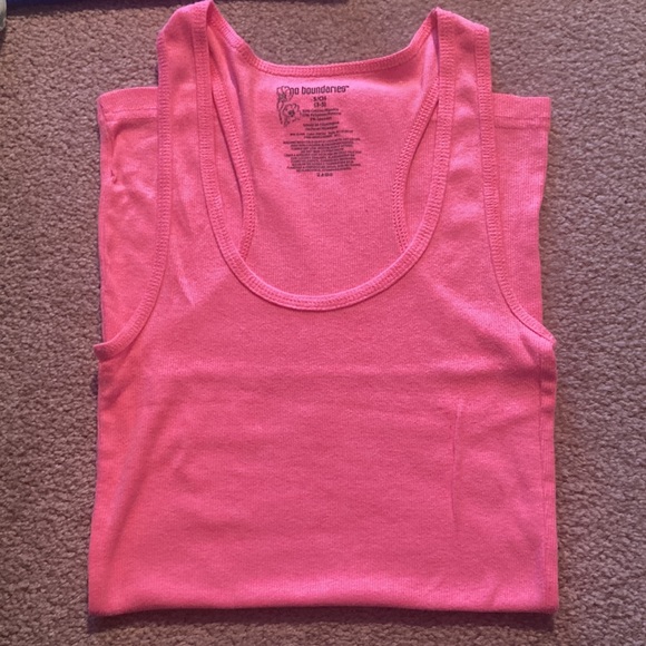 Bundle of 7 tanks - Picture 2 of 12